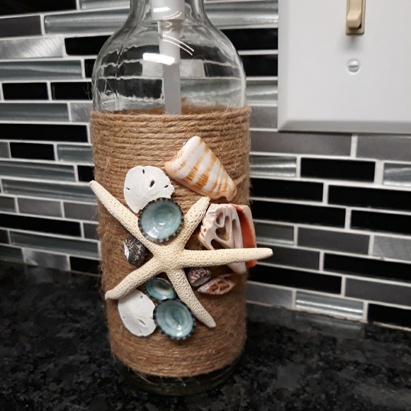 50% off Starfish Soap dispenser - Picture 2 of 3